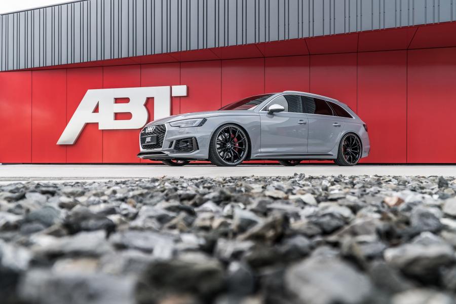  Audi RS4 Avant by ABT (B9) 2018 года  (фото 4 из 8)